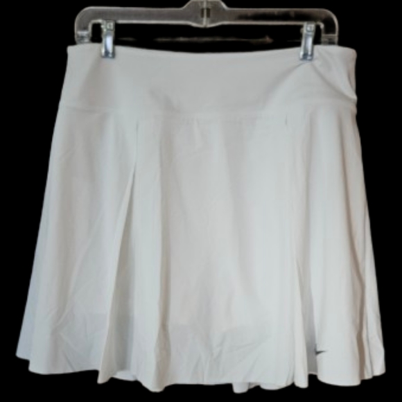 *NWT Nike Women's 17" Dri-FIT Advantage Golf Skort - Picture 6 of 9